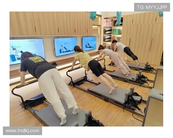 打造健康身心的全方位健身指南:从基础训练到饮食调整,让你轻松塑形提高体能 打造健康身心的全方位健身指南:从基础训练到饮食调整,让你轻松塑形提高体能