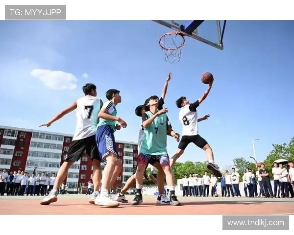 以篮球为纽带凝聚青春力量共筑团队梦想开启热血拼搏新征程 以篮球为纽带凝聚青春力量共筑团队梦想开启热血拼搏新征程