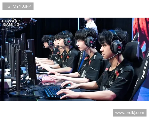 电竞赛事最新比分实时更新 各大战队角逐激烈战况一览