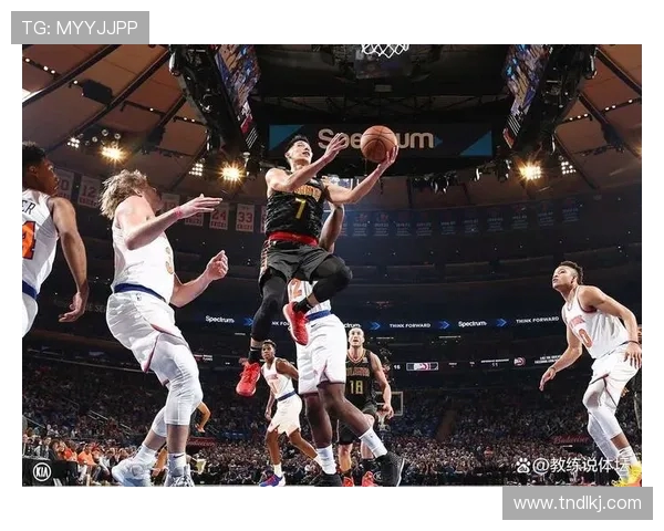 老鹰迎战凯尔特人力争突破强敌防线全面解析对决看点与精彩瞬间