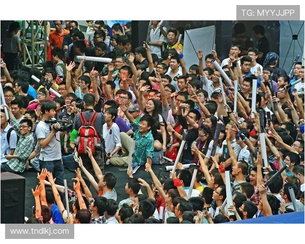 《激烈对抗与无限激情 体育赛事引爆全球观众热情》