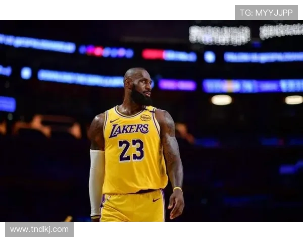 勒布朗·詹姆斯:从篮球天才到全球体育偶像的成长之路 勒布朗·詹姆斯:从篮球天才到全球体育偶像的成长之路