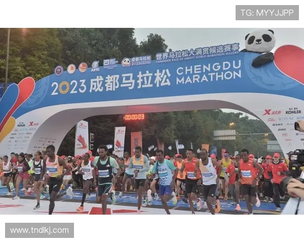 成都街舞队在马拉松大满贯中的战术表现全解析与精彩点评