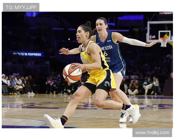 WNBA火花队与水星队激战在即谁能在这场对决中脱颖而出